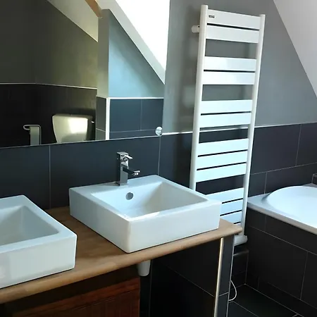 Moderne A 200m De La Willa